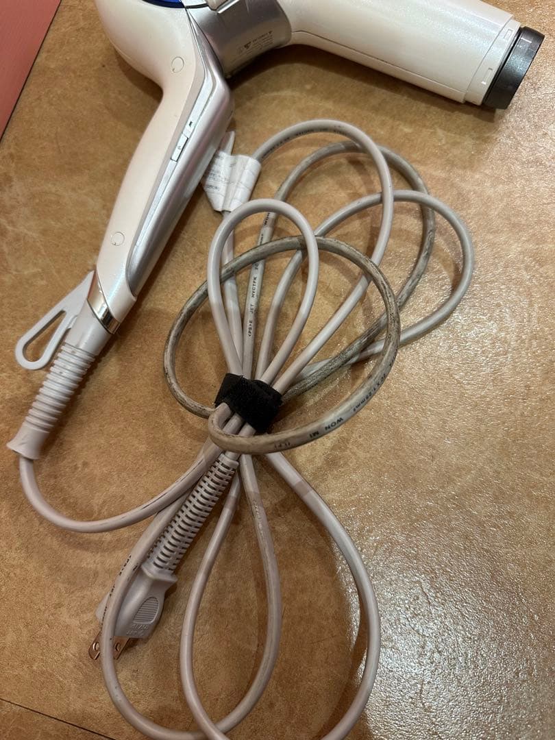 REPRONIZER 3D Plus ヘアドライヤー【ジャンク】 - メルカリ