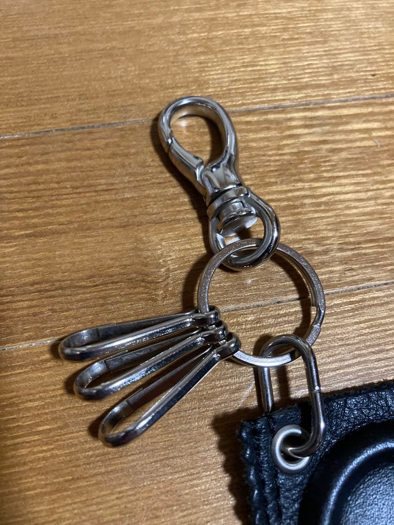 菅田将暉着用 私物 skin tokyo コンドームキーリング 美品 スキン