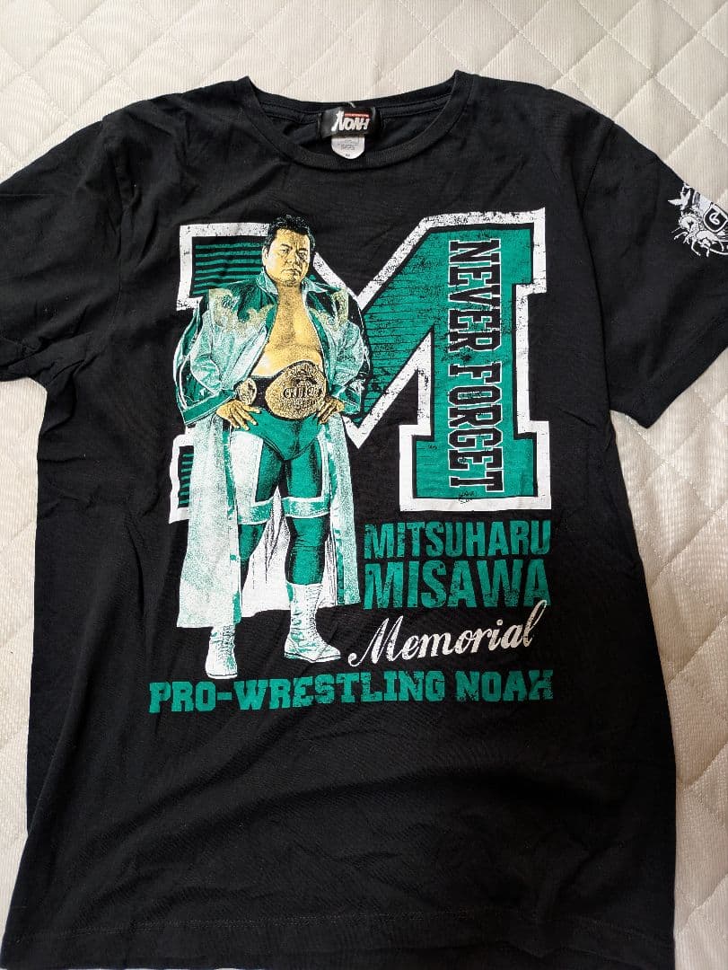 プロレスリング・ノア NOAH 三沢光晴 メモリアルTシャツ 4枚セット