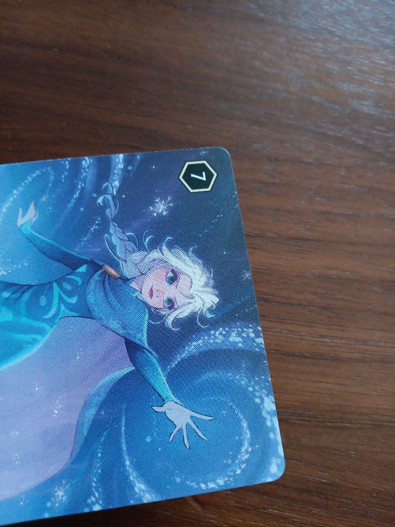 ロルカナ エルサ 氷をつくりし者 英語版1枚 - メルカリ
