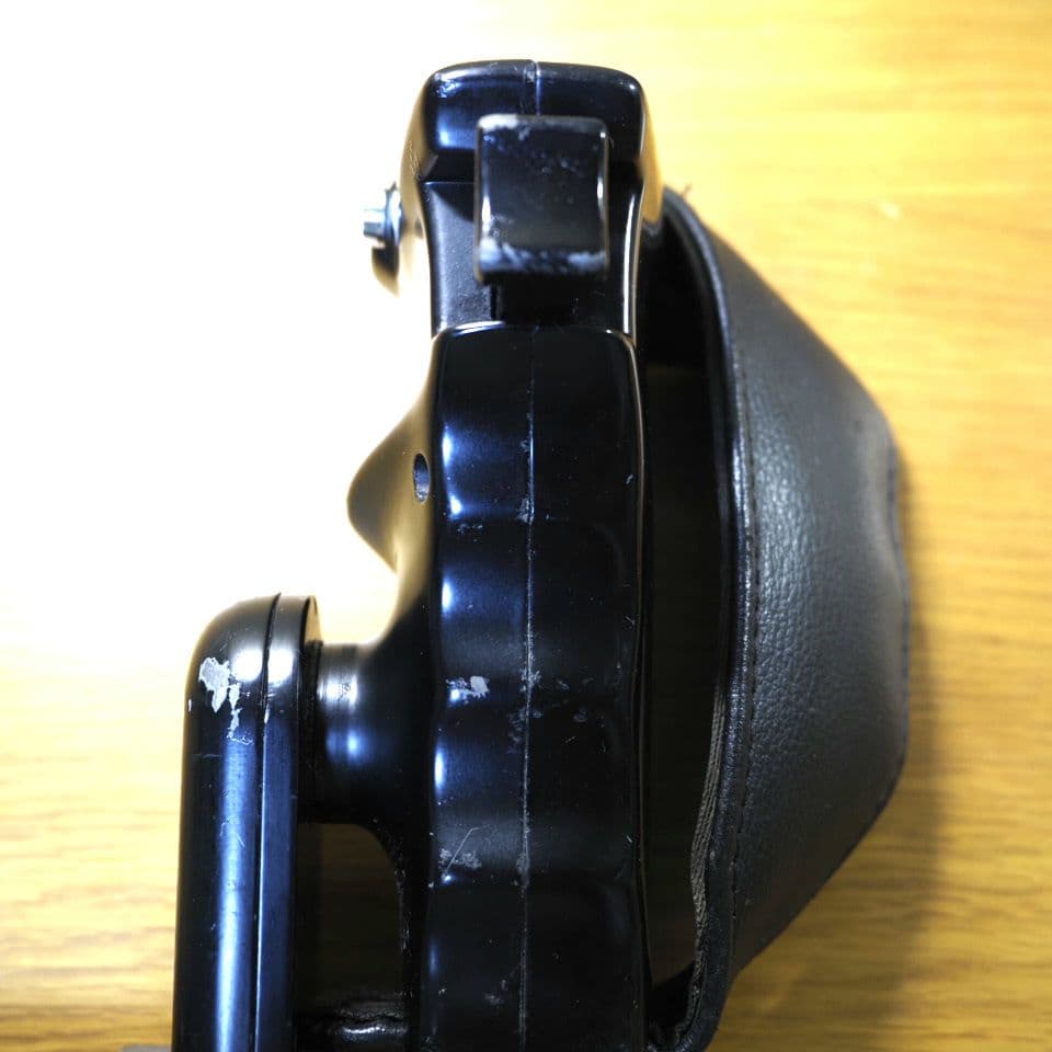 Mamiya 中判カメラ用グリップ 金属 レザー 角度調整可能 - メルカリ