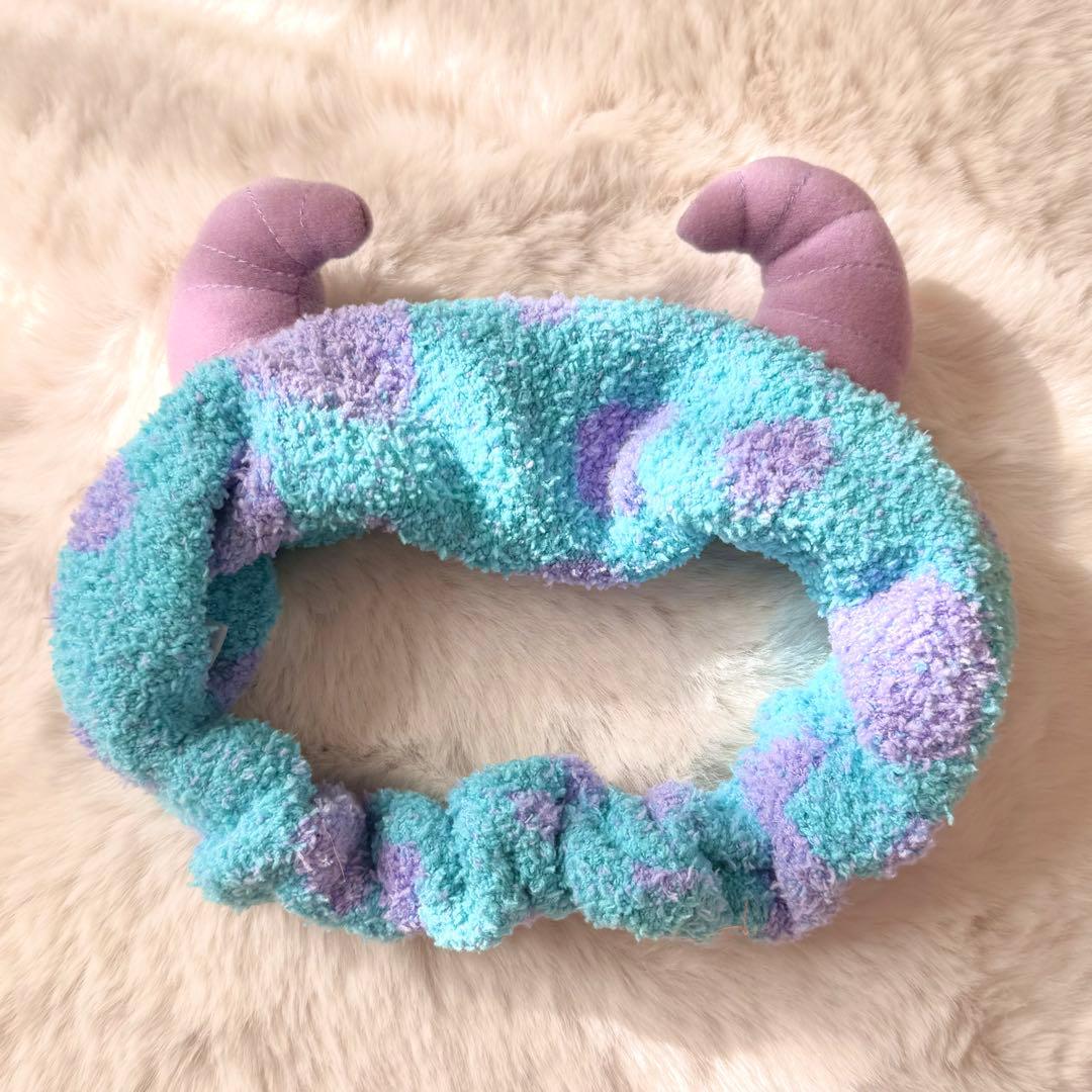 モンスターズインク サリー ヘアバンド ディズニー - メルカリ