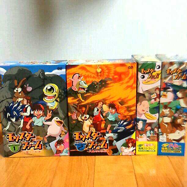モンスターファーム円盤石の秘密　DVD全巻＋モッチーとハムのストラップ