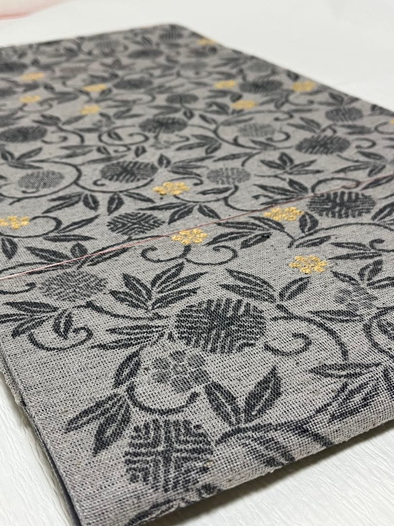 【門間貴美子 】新品未使用　正絹 洒落袋帯 草花唐草文様 錫色グレー 紬調