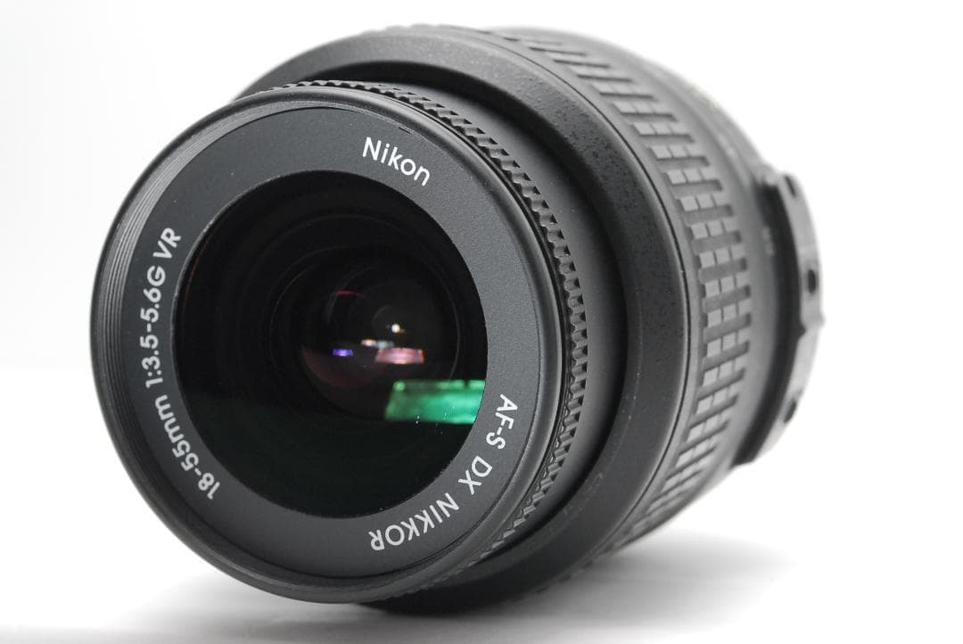 美品】Nikon D3000 スマホ転送 手振れ補正 安心のレンズフード付