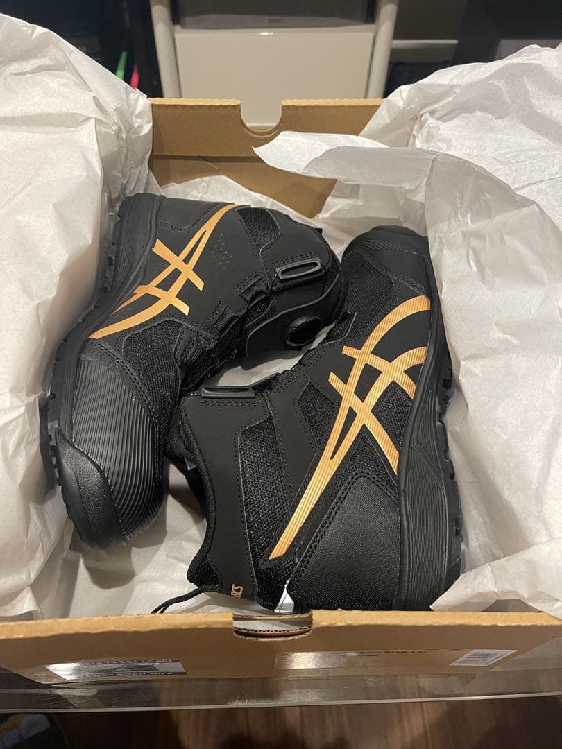 限定色　新品　asics CP214 TOUGH.020 27.0cm 安全靴