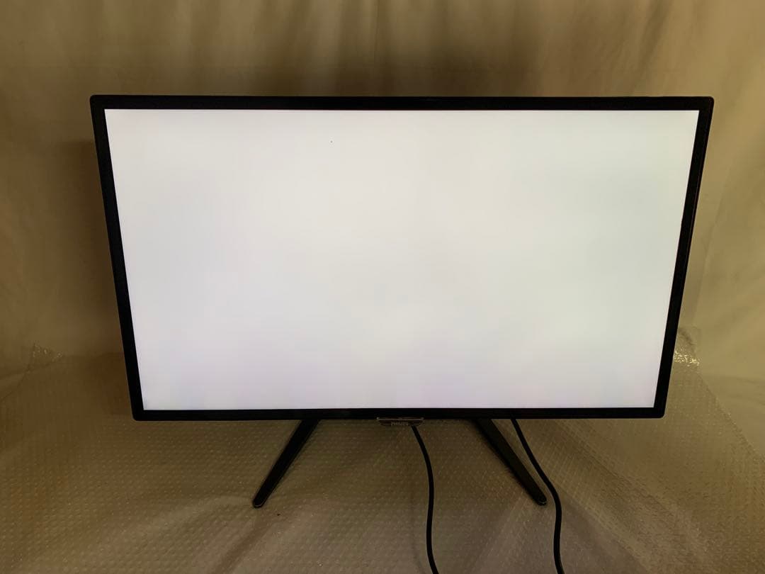 ☆ 31.5インチ 液晶モニター （フル HD）フィリップス 注文 323E7QDAB