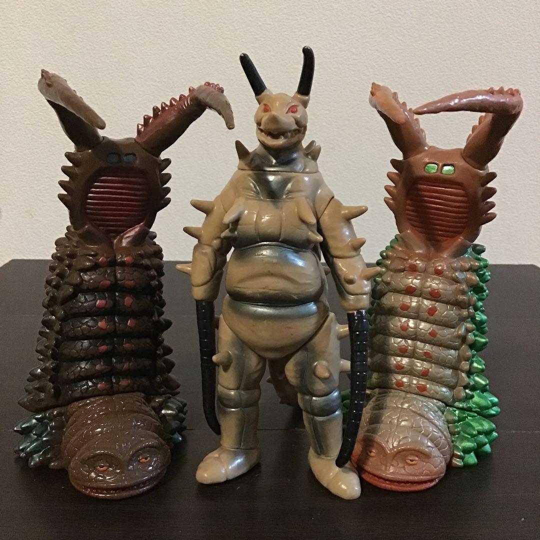 バンダイ 帰ってきたウルトラマン 怪獣12体セット ソフビ - メルカリ