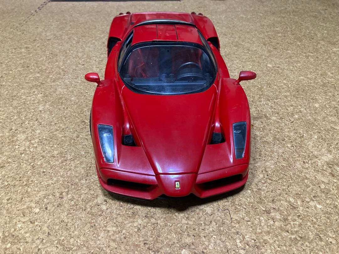 デアゴスティーニ エンツォフェラーリ1/10スケール 組み立てガイド