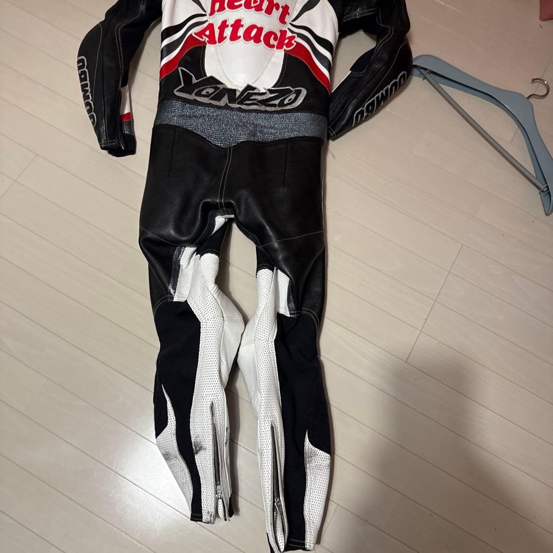 YONEZO 革ツナギ レーシングスーツ 黒/白/赤 MFJ公認 美品 - メルカリ
