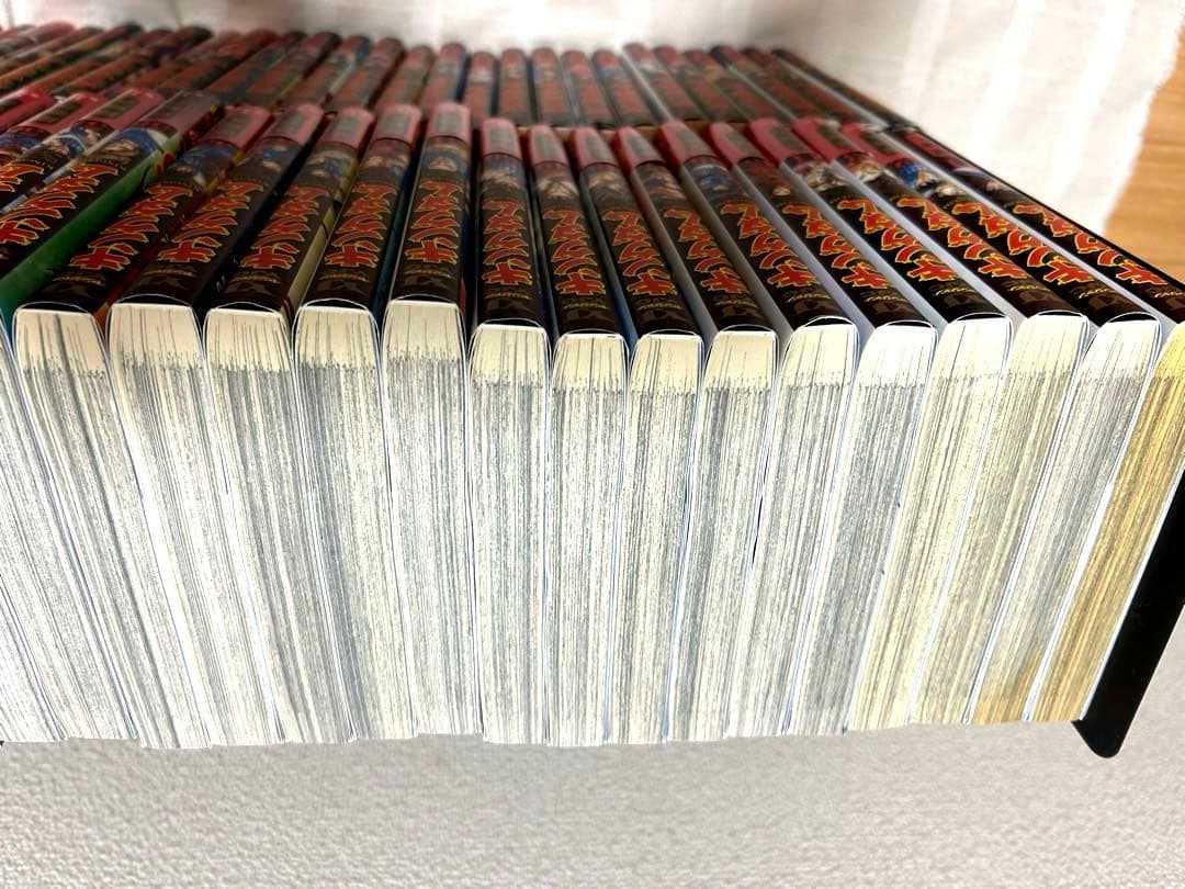 キングダム1~73巻美品全巻セット&十周年記念実写ビジュアルカバー