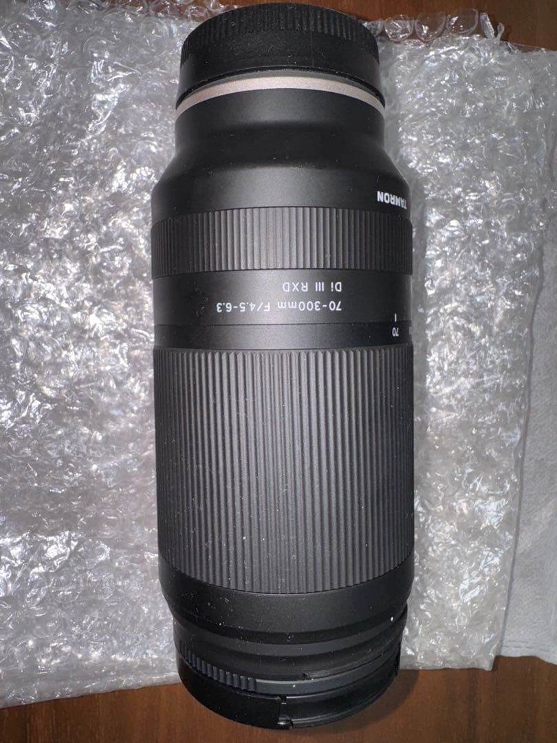 レンズ(ズーム) TAMRON 70-300mm F/4.5-6.3 DI III RXD