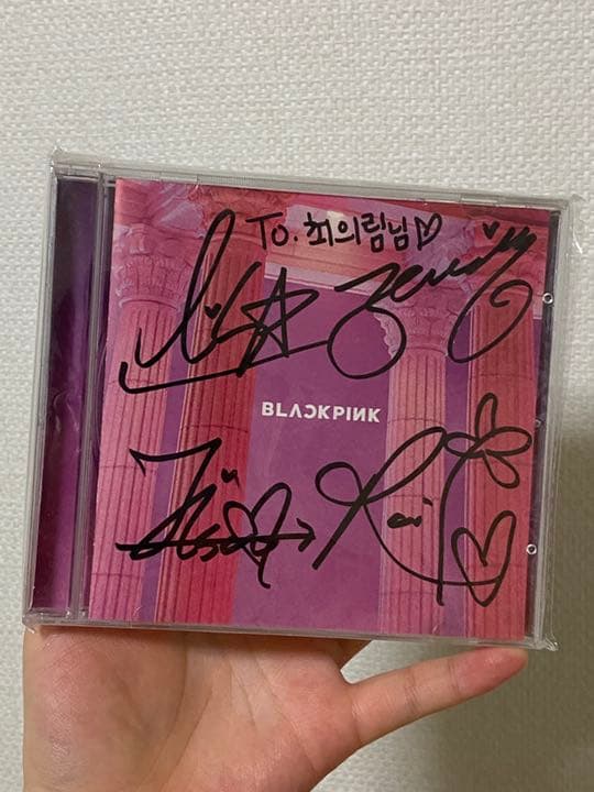 BLACKPINK メンバー全員直筆サイン - メルカリ