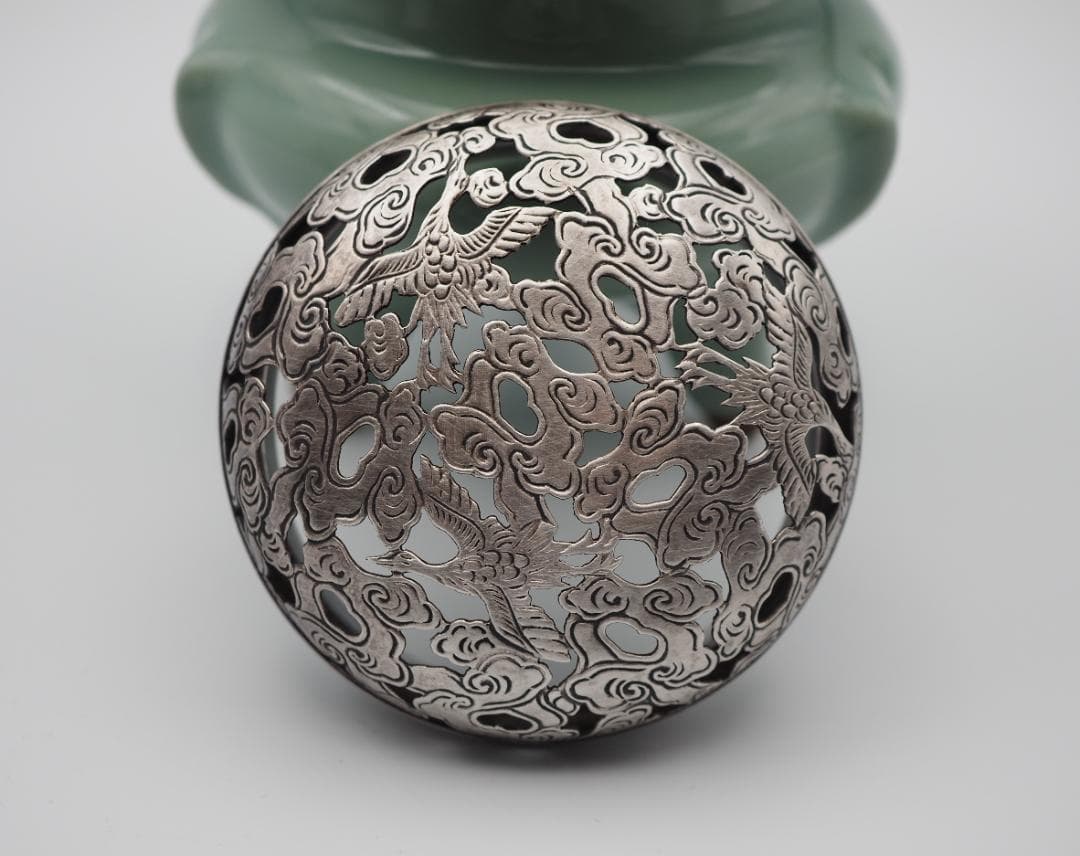 帝室技芸員 初代諏訪蘇山造 青磁 袴腰香炉 純銀 鳳凰文 透彫火舎 共箱