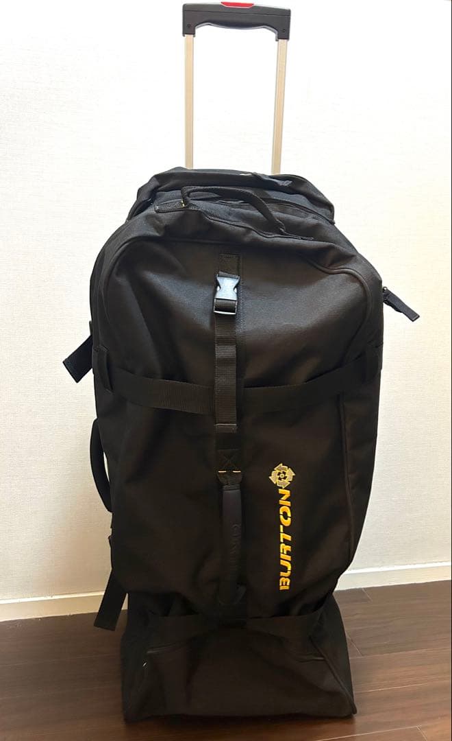 美品BURTON スノーボードキャリーケース Amazon | BURTON(バートン) スノーボード ケース キャスター付