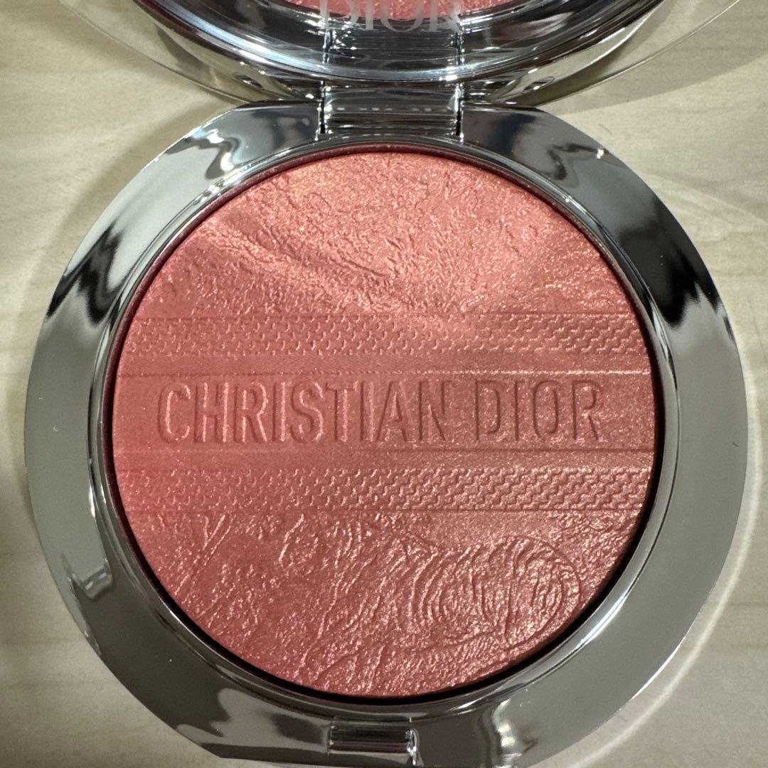 DIORスキンフォーエヴァーグロウルミナイザー004コーラルグロウ ディオール2025夏コスメ】フォーエヴァーグロウルミナイザー 004が