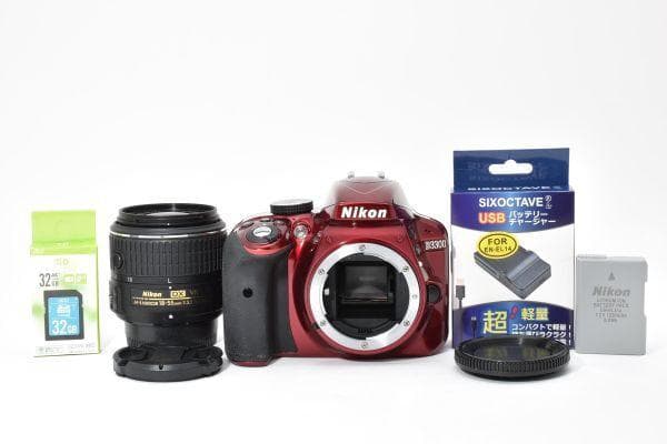 【ほぼ新品】ニコン Nikon D3300 レンズキット 《ショット数303回》