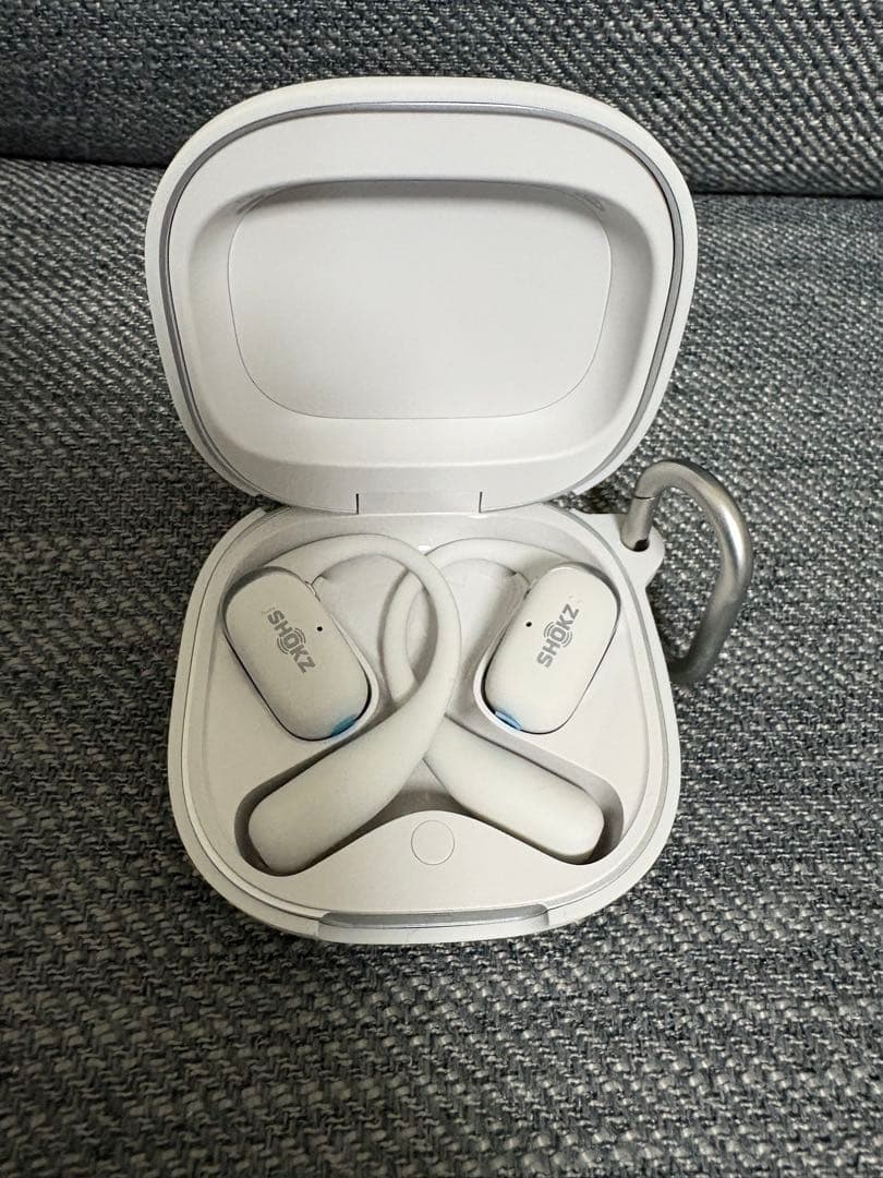 SHOKZ OPENFIT2+イヤホン(グレー)専用ケースカバー付き Amazon | SHOKZ OpenFit 2 用 ケース YAJOJO ワイヤレス イヤーホン