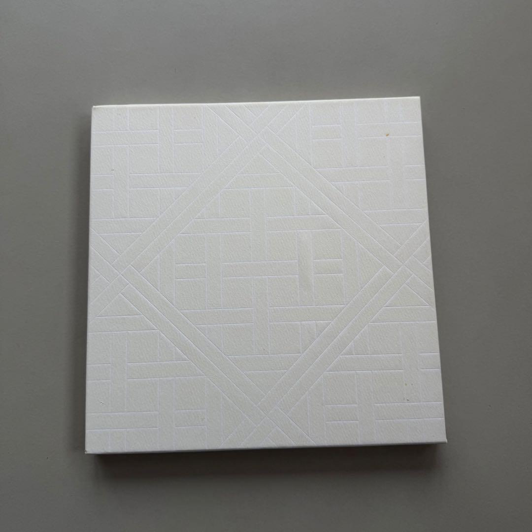 CHANEL NEXUS 写真集 Karl Lagerfeld The Little Black Jacket: Chanel's Classic Revisited | Karl