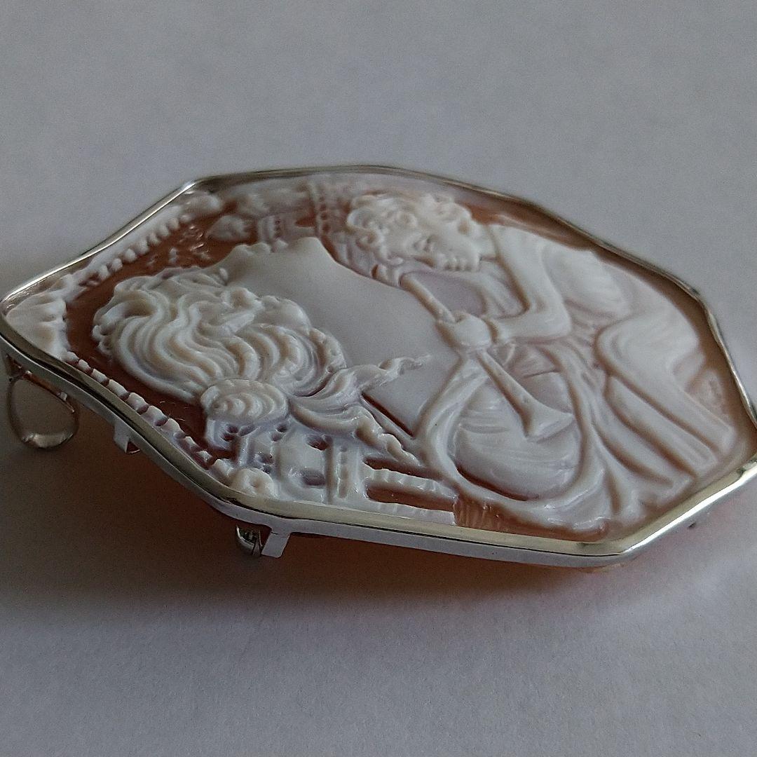 生ハムメロン様専用✤作家ものシェルカメオ✤K18WG『ラッパを吹く少年