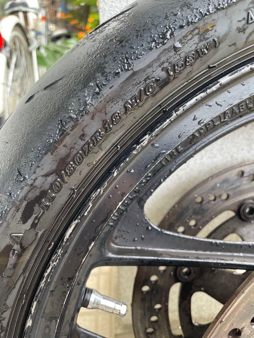 フロントホイール gsx-r1100 gu74a 1987年型 GSXR1100 - メルカリ