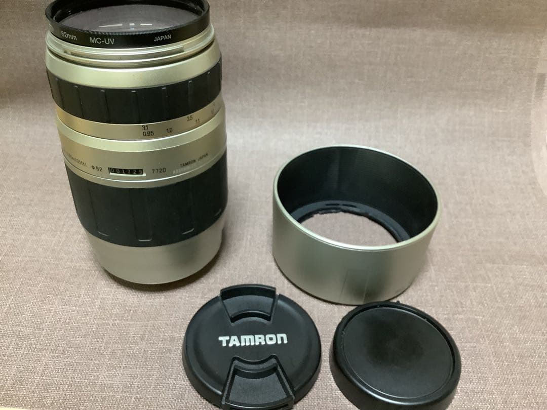 TAMRON 70〜300mm ズームレンズ f/3.5-5.8