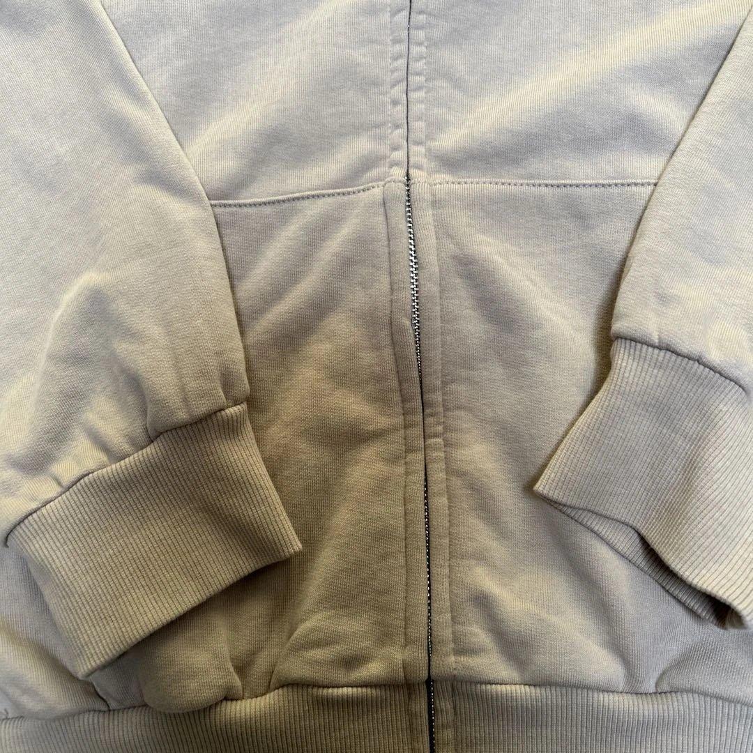 最終値下げ！新品2026年レディーガガライブパーカー ベージュ - メルカリ