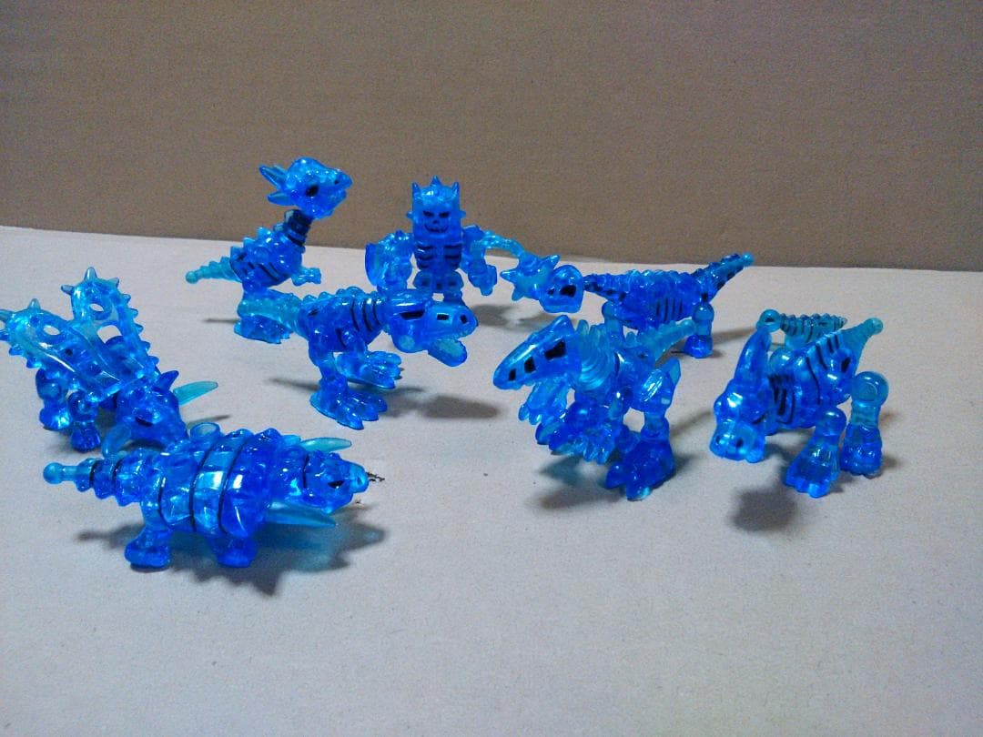 ほねほねザウルス 限定版 ファイアールビー＆アクアサファイア （組立