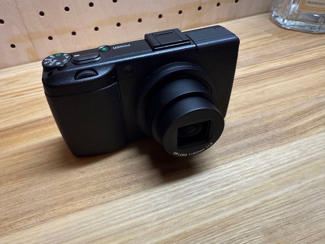 ショット数911回】 RICOH GR DIGITAL III + GC-4 - メルカリ