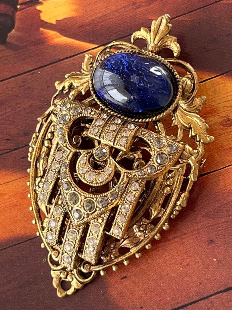 Tomoko Dobashi様Czechoslovakiaヴィンテージ A15