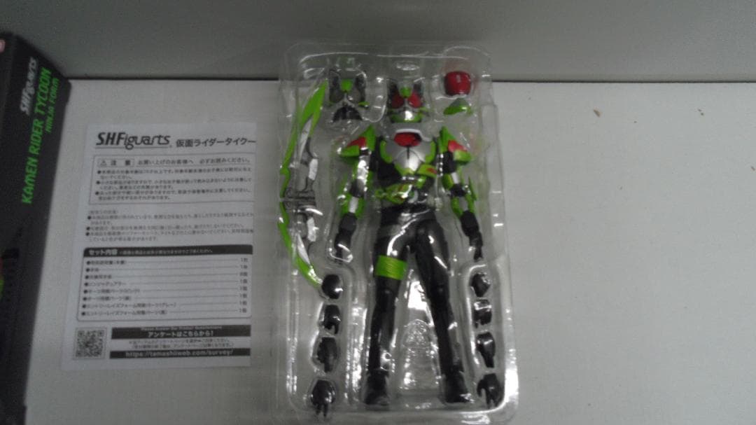 ただのジョジョラー様 専用】バンダイ SHFiguarts 仮面ライダータイク