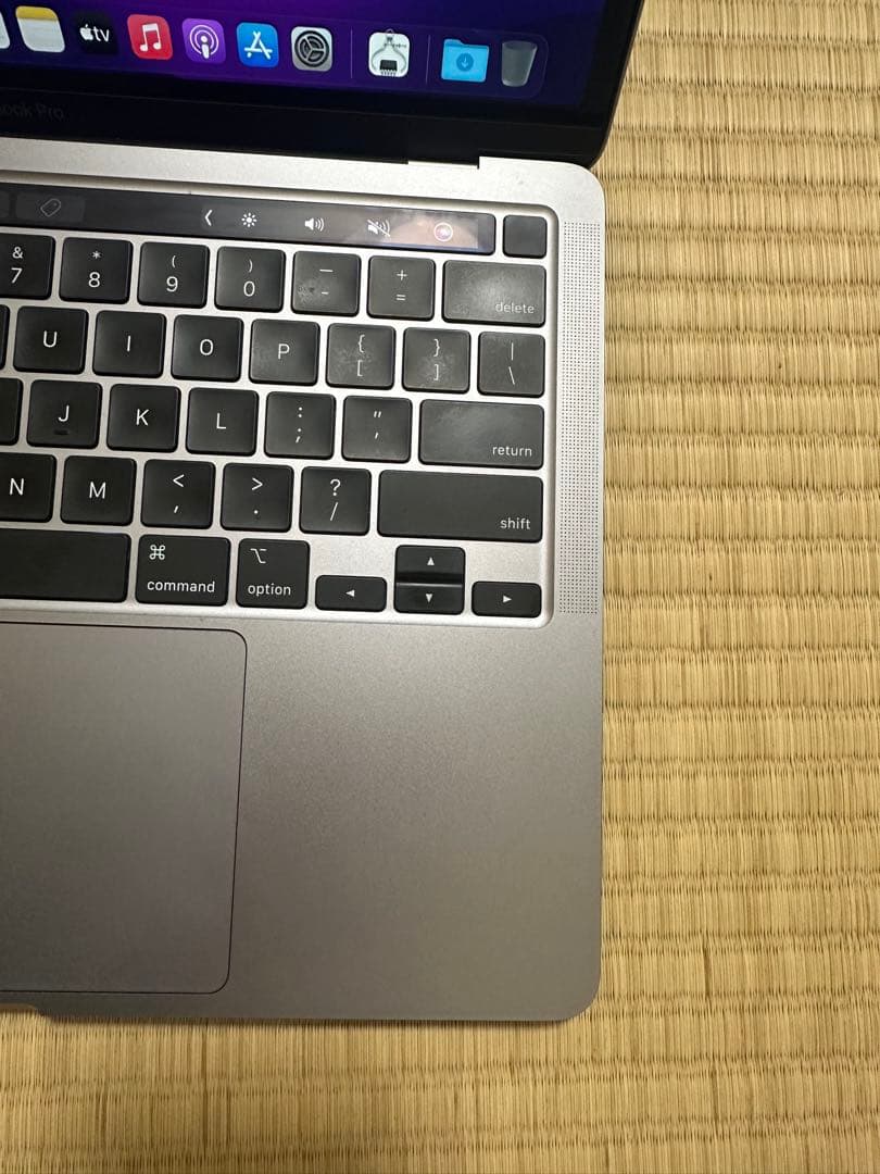 Macbook pro 2020 13イン 専用米倉和希 - メルカリ Macbook pro 2020