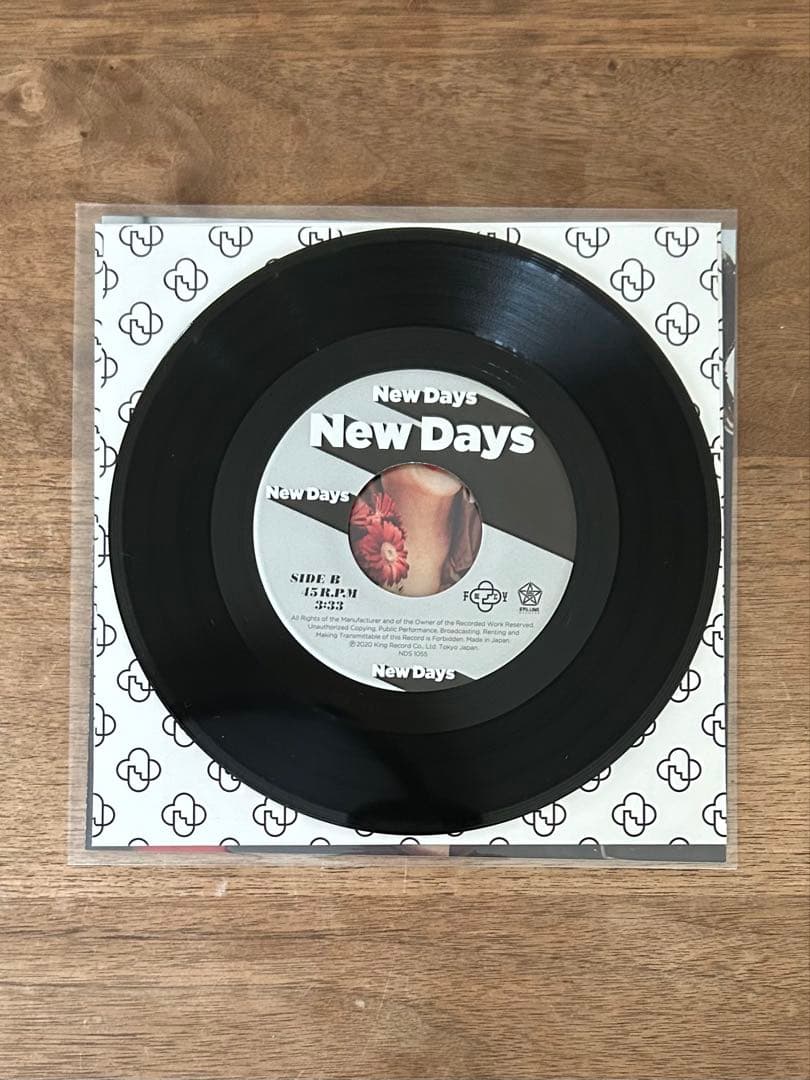 7inchレコード / FNCY / TOKYO LUV - メルカリ