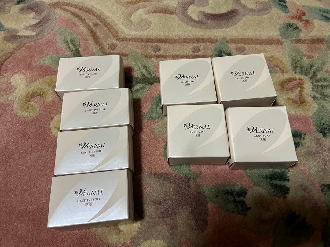 ヴァーナル 石鹸 洗顔石鹸 アクアソープ110ｇ センシティブザイフ110ｇ Amazon | ヴァーナル 薬用 センシティブザイフ 110g (3か月分）洗顔