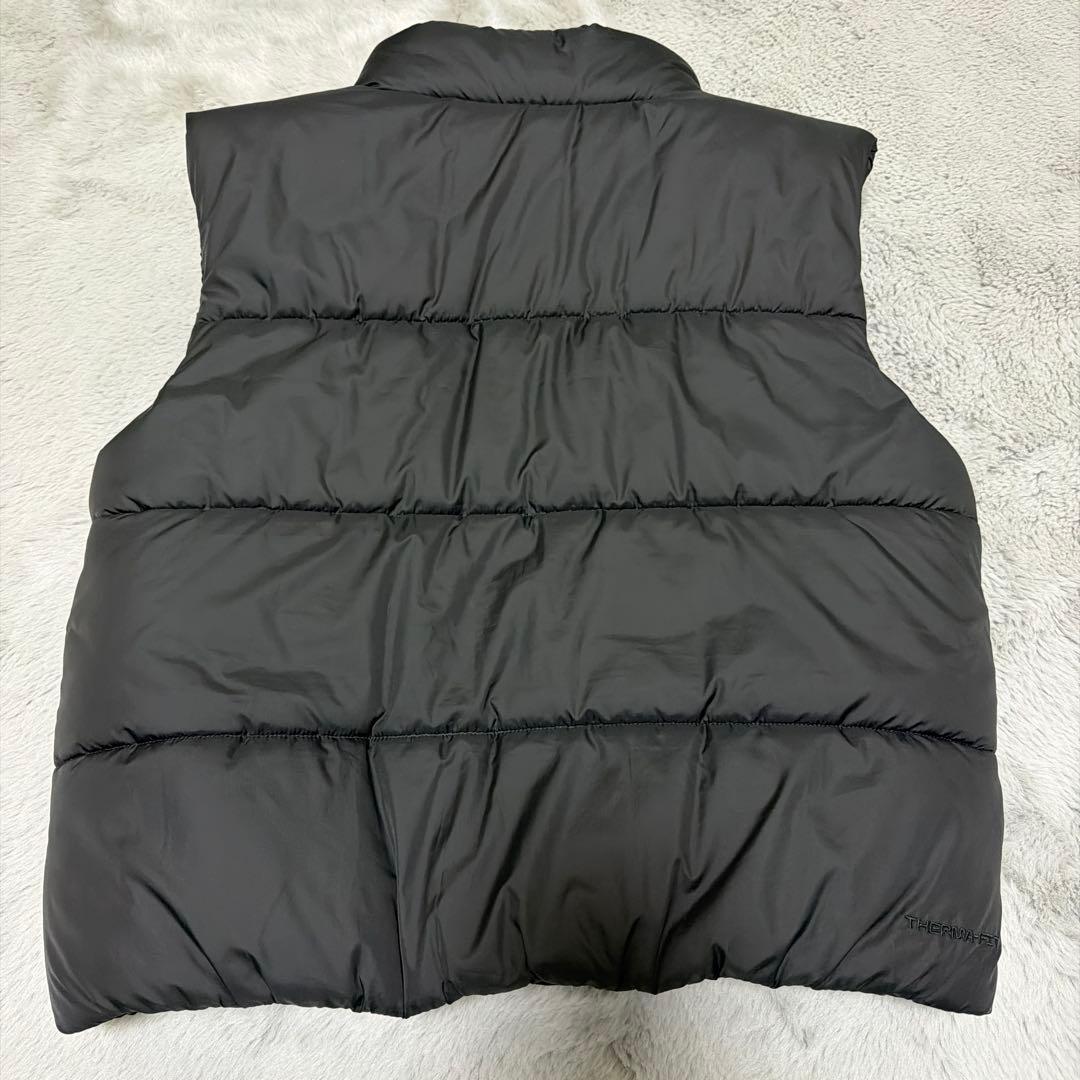 美品】NIKE ブラック ダウンベストS - メルカリ