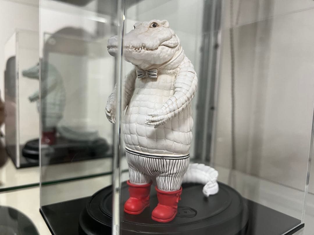 ヒグチユウコ・五放舎博物館・ワニくん限定フィギュア - メルカリ