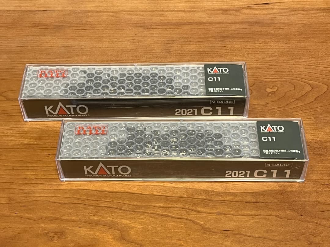 値下げ　KATO Nゲージ C11機関車 2両セット Amazon.co.jp: KATO Nゲージ 2021 C11 鉄道模型 蒸気機関車 : ホビー