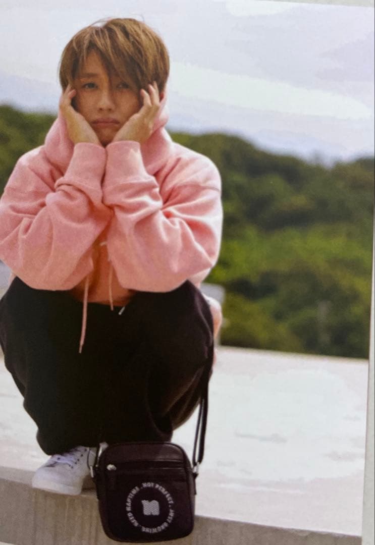 ナップタイム naptime. Nissy パーカー イエロー ピンク - メルカリ