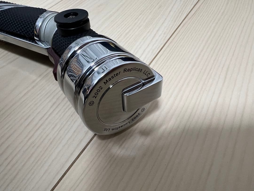 マスターレプリカ ドゥークー伯爵 1/1サイズ ライトセーバー スター