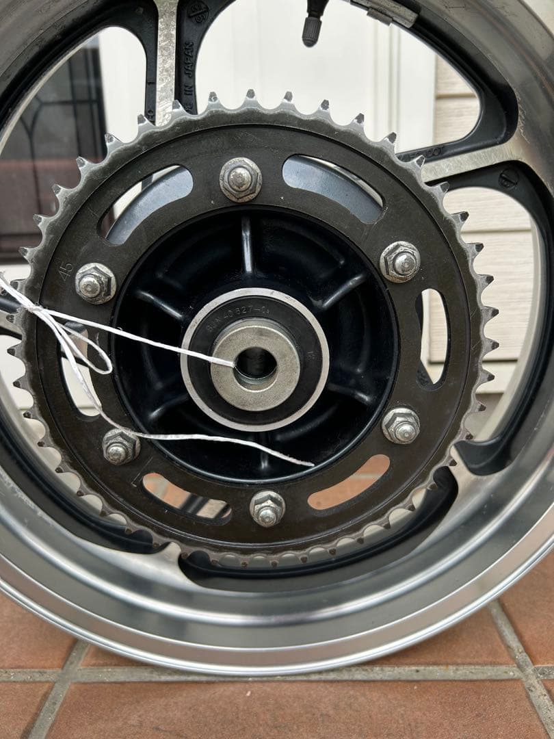 7*w様 カワサキ ゼファー1100 純正ホイール 前後 中古 - メルカリ