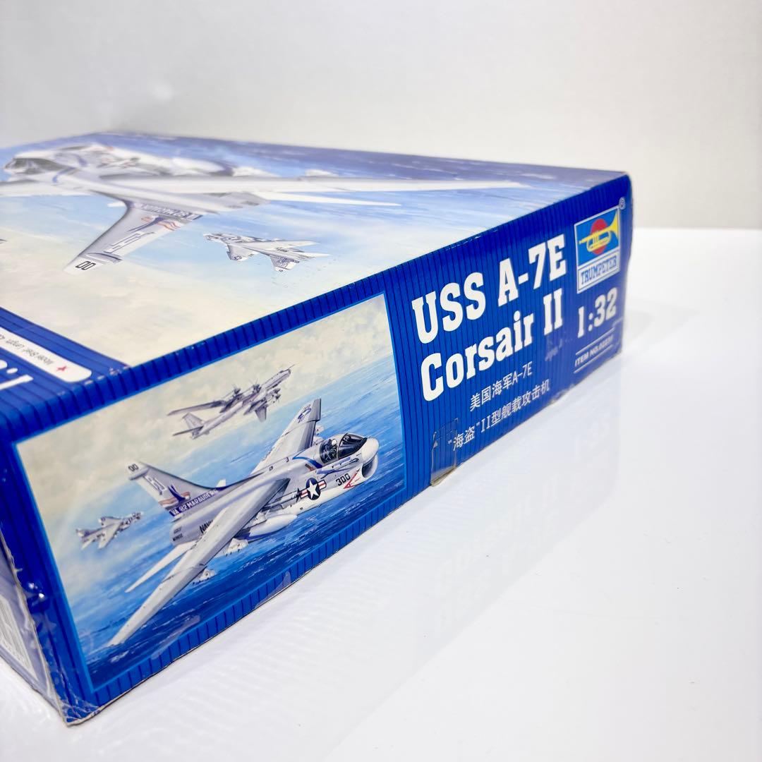 希少！1/32 トランペッター USS A-7E CorsairII プラモデル - メルカリ
