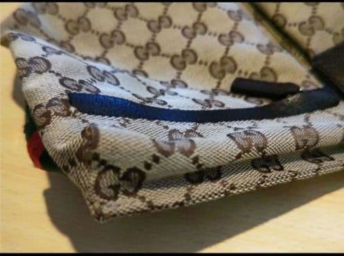 GUCCI ウエストポーチボディバッグ GGキャンバス シェリーライン