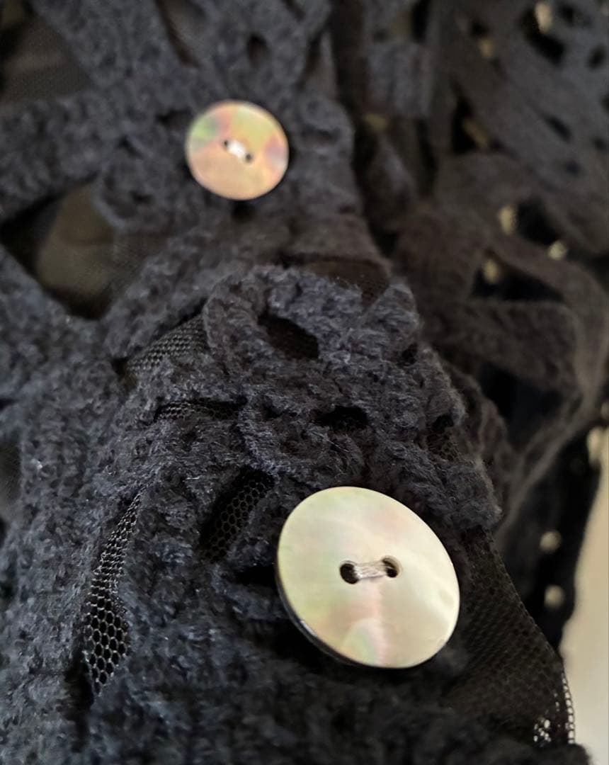 メゾンスペシャル ブラック クロシェレースシャツ - メルカリ