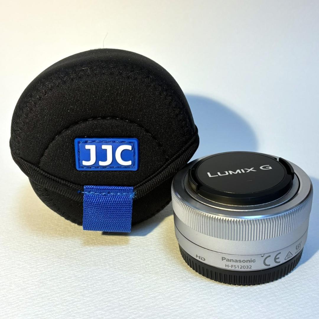 LUMIX G VARIO 12-32mm f/3.5-5.6 シルバー