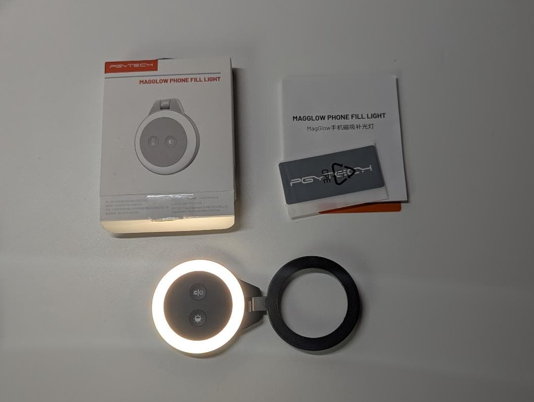 美品】PGYTECH MagCam Phone Gripとフィルライトセットの通販はau PAY