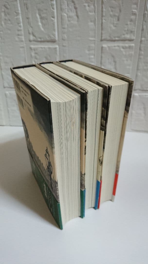 エドワード・ケアリー『堆塵館・肺都・穢れの町』アイアマンガー三部作