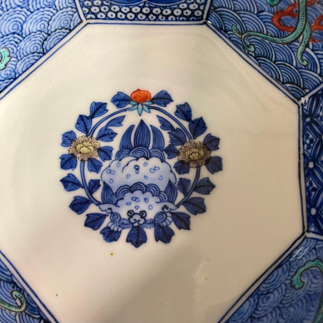 柿右衛門】人間国宝 名窯 十三代酒井田柿右衛門作 染錦地紋割龍鳳凰文