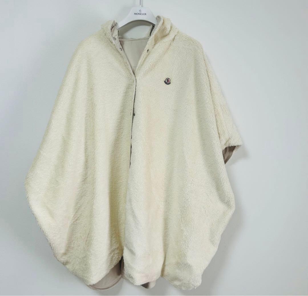 MONCLER フード付きリバーシブルベージュポンチョ新品 未使用 タグ付