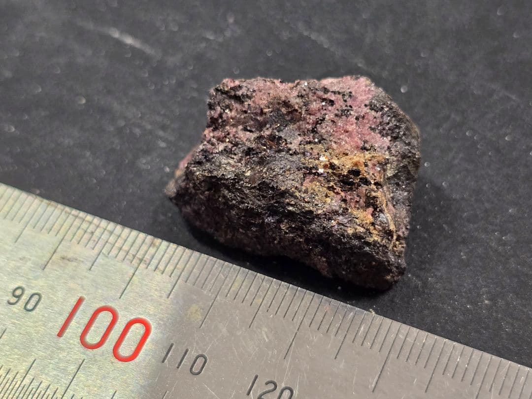 パイロクスマンガン 田口鉱山 自己採集品 原石