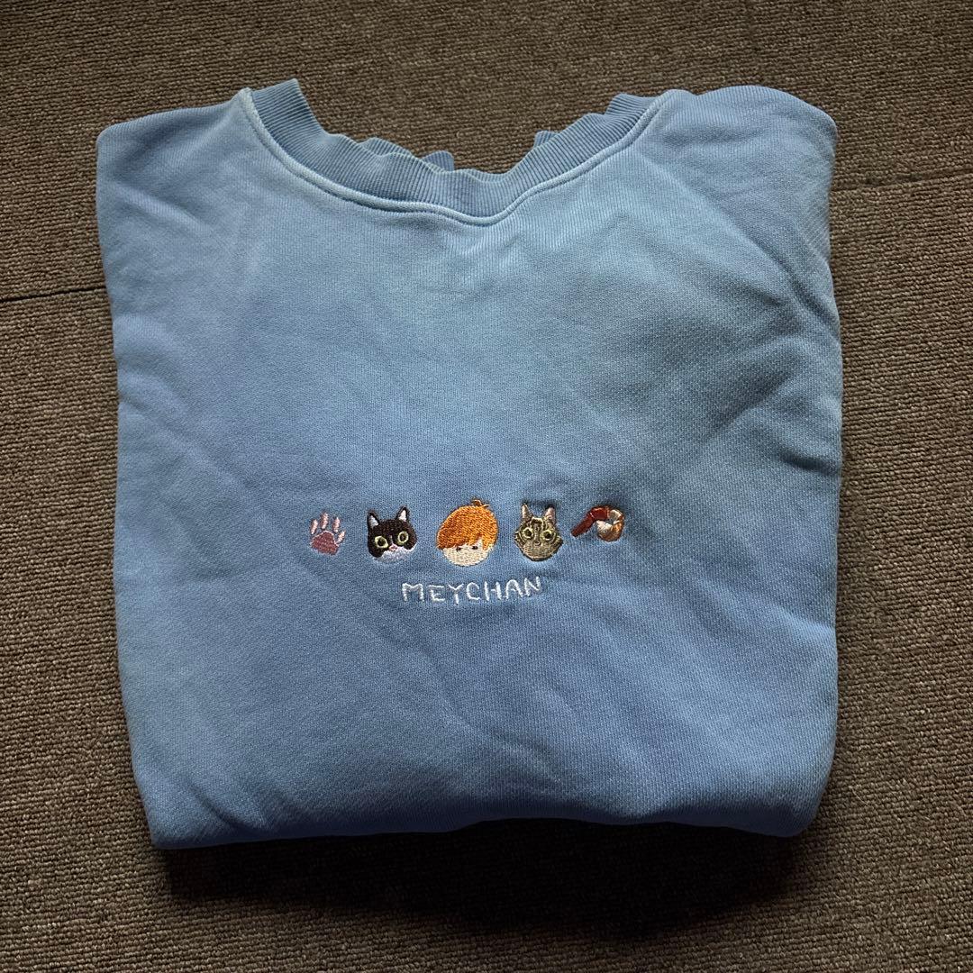 めいちゃん にゃんぴーずトレーナー ブルー - メルカリ
